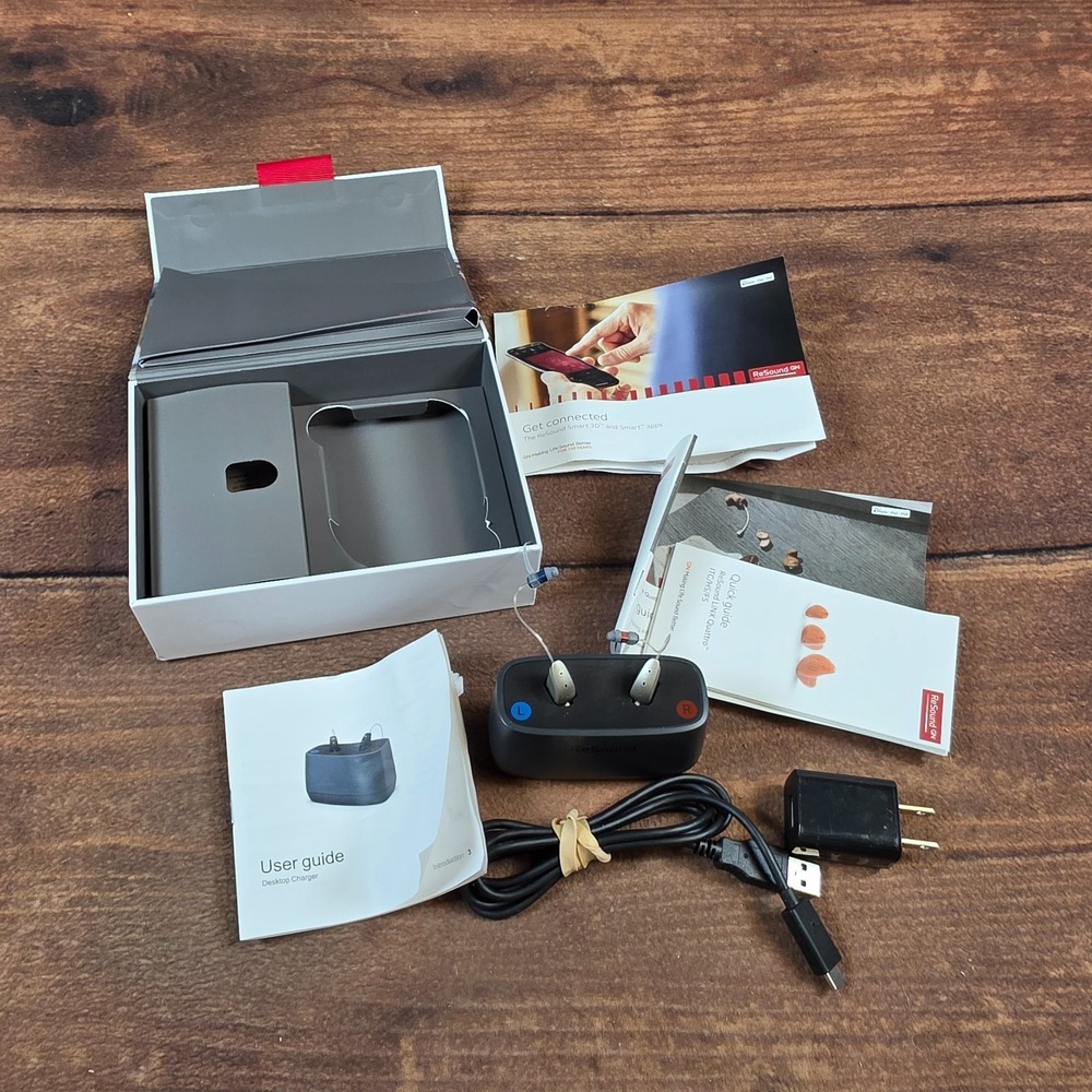 ReSound GN RT761 DRWC Hearing Aids Left & Right With Charger